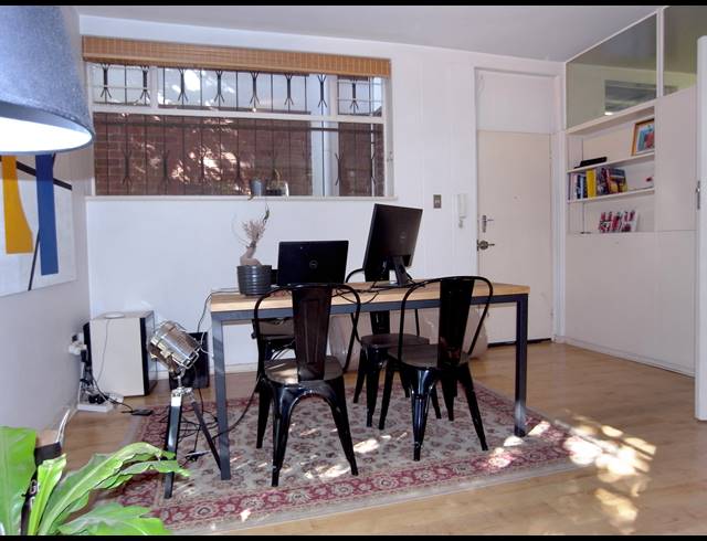 2 BEDROOM TOWNHOUSE TO LET IN ILLOVO
